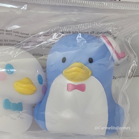 HELLO KITTY 🐱 AND FRIENDS Sanrio Rubber Ducks Set of 3 NIP - Picture 3 of 7